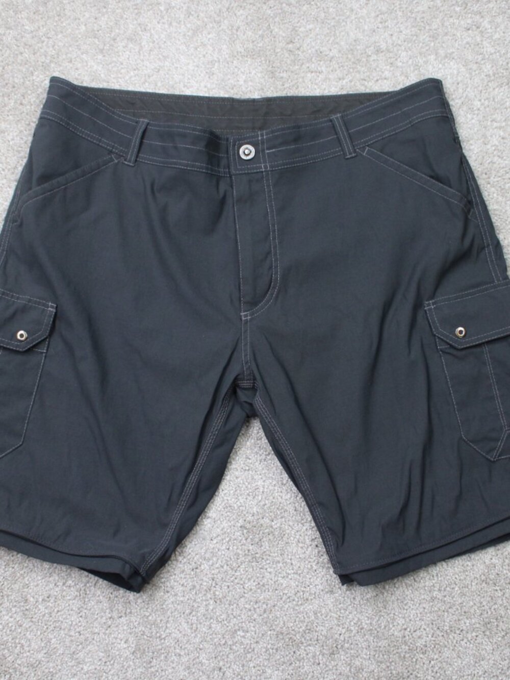 Kuhl Shorts Mens 40 Black Stealth Zip off Cargo 10" Nylon Stretch TOP Part ONLY